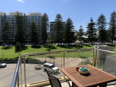 Luxury Beachside Accomodation - Accommodation Guide 0