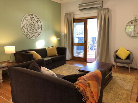Jack\'s House 2 B&B In Mill Street - Accommodation Guide 13