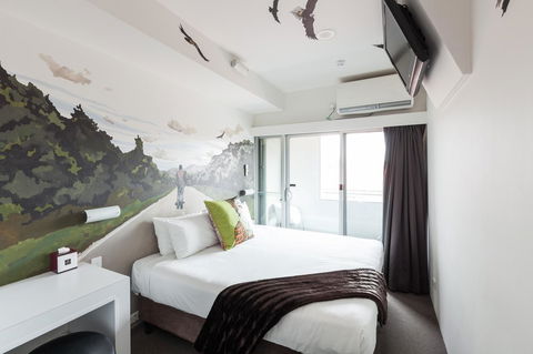 Majestic Minima Hotel - Accommodation Guide 16