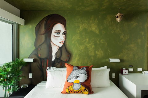 Majestic Minima Hotel - Accommodation Guide 17