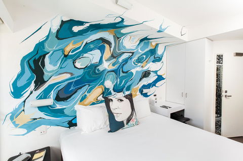 Majestic Minima Hotel - Accommodation Guide 19