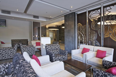 Mantra Hindmarsh Square - Accommodation Guide 9