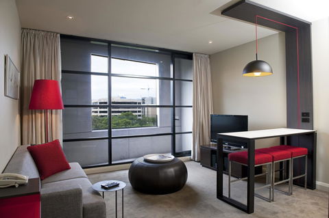 Mantra Hindmarsh Square - Accommodation Guide 13