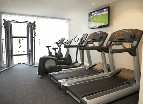 Mantra Hindmarsh Square - Accommodation Guide 2