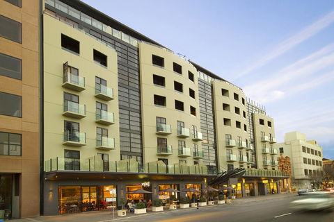 Mantra Hindmarsh Square - Accommodation Guide 18