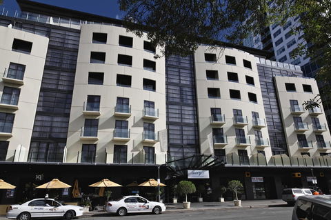 Mantra Hindmarsh Square - Accommodation Guide 20