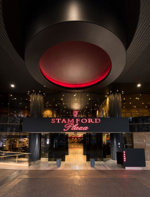 Stamford Plaza Adelaide - Accommodation Guide 1