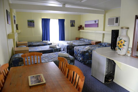 Ardeanal Motel - Accommodation Asia 44