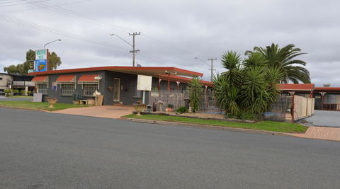 Ardeanal Motel - Accommodation Asia 5