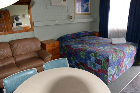 Ardeanal Motel - Accommodation Asia 43