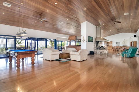 Doyles On The Bay - Accommodation Asia 15