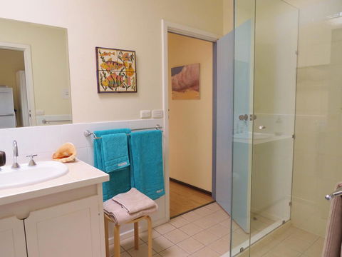 Kestrel Downs - Accommodation Asia 11