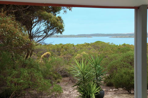 Kestrel Downs - Accommodation Asia 22