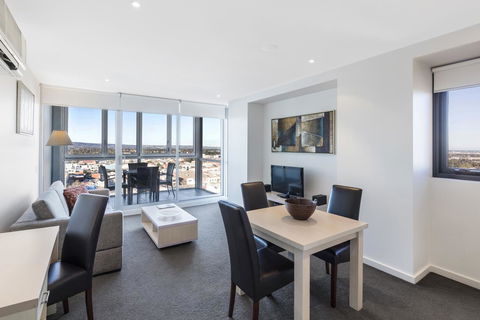 IStay Precinct Adelaide - Accommodation Asia 11