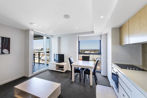 IStay Precinct Adelaide - Accommodation Asia 5