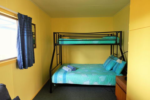 Baudin Beach Apartments - Accommodation Asia 6