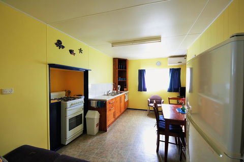 Baudin Beach Apartments - Accommodation Asia 8