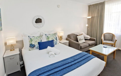 Glenelg Oasis Studios - Accommodation Guide 0