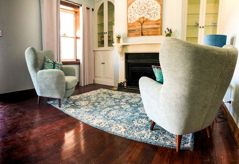 Inglenook Cottage - Accommodation Asia 8