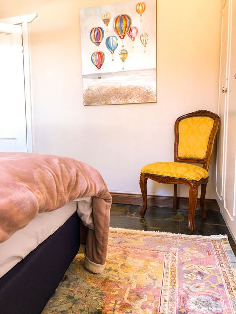Inglenook Cottage - Accommodation Asia 25