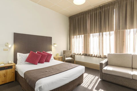 Adelaide Paringa - Accommodation Asia 2