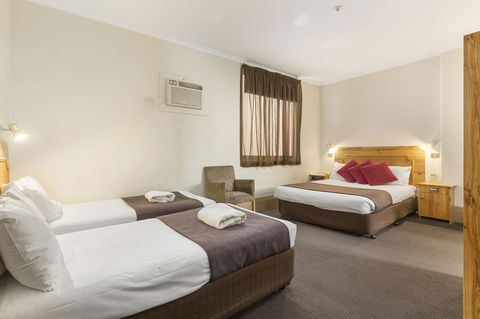 Adelaide Paringa - Accommodation Asia 6