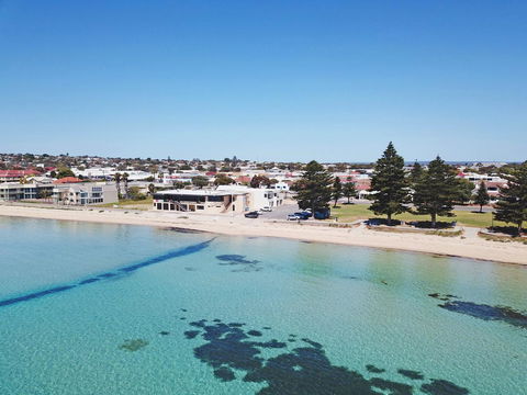 Tasman Beachside Apartment - Accommodation Asia 12