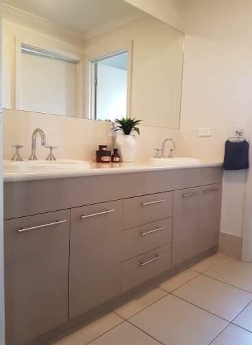 Little On Ash - Accommodation Asia 2