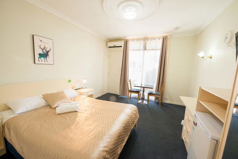 Jacksons Motor Inn - Accommodation Asia 5