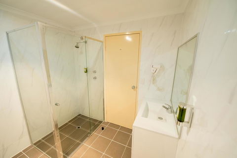 Jacksons Motor Inn - Accommodation Asia 21