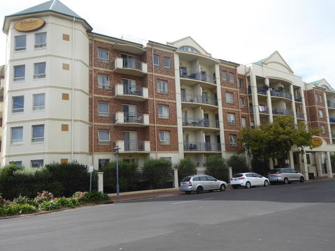 Adelaide City Apartment - 3br, 2bath & Carpark - Accommodation China 0