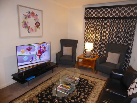 Adelaide City Apartment - 3br, 2bath & Carpark - Accommodation China 2