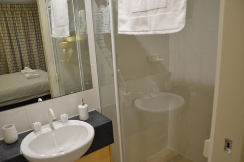 Adelaide City Apartment - 3br, 2bath & Carpark - Accommodation China 13