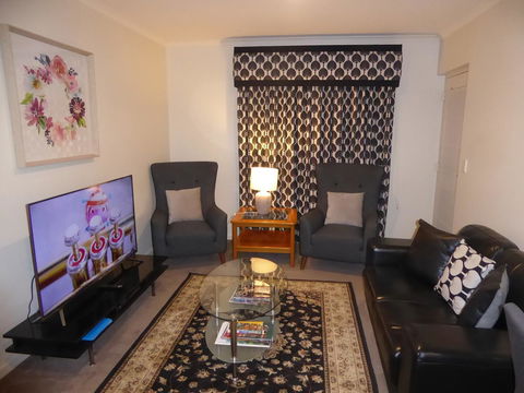Adelaide City Apartment - 3br, 2bath & Carpark - Accommodation China 1
