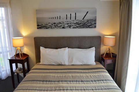Arkana Motor Inn & Terrace Apartments - Accommodation Asia 5