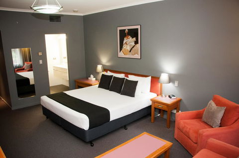 The O'Connell Inn - Accommodation Asia 13