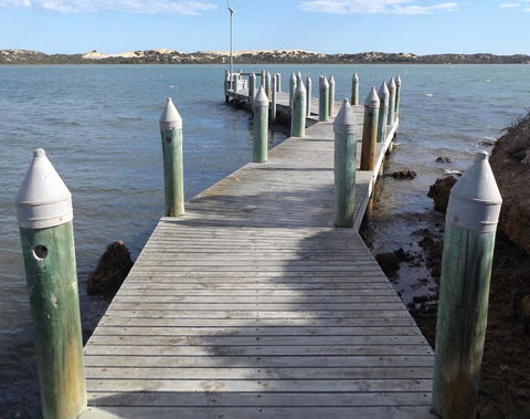 Coorong Waterfront Retreat - Accommodation China 33