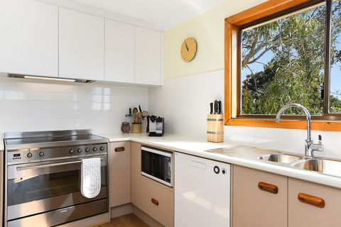 Port Of Call - Port Willunga - C21 SouthCoast Holidays - Accommodation Asia 7