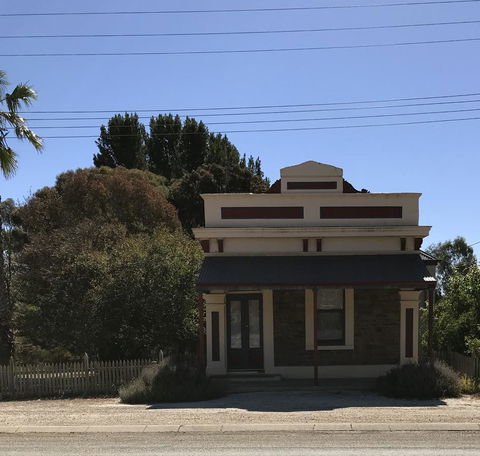 Kit Kat Cottage - Heritage Accommodation Burra - Accommodation Asia 18