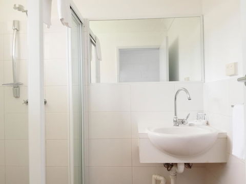 Arcadia Motel - Accommodation Asia 9
