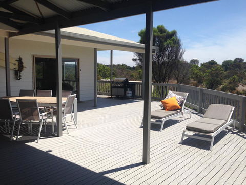 White Sands Holiday Retreat - Accommodation Asia 9