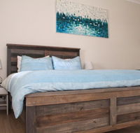 Smugglers Inn Studio Apartments - Accommodation Asia