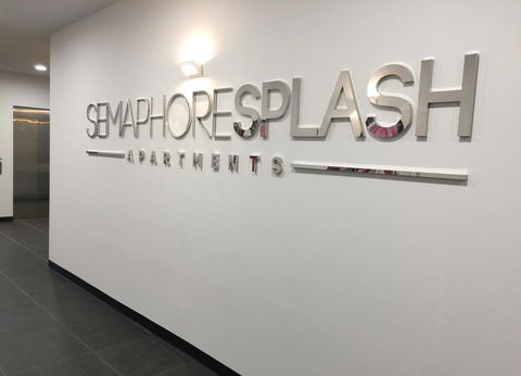 Semaphore Splash Apartments - Accommodation Asia 12