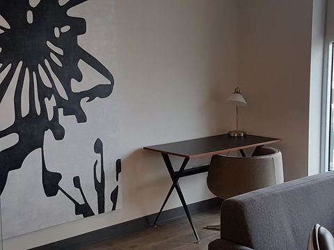 Semaphore Splash Apartments - Accommodation Asia 3