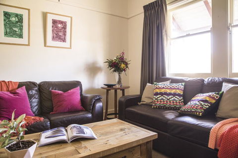 Mataro Cottage - Accommodation Asia 19