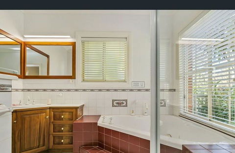 Angaston House - Accommodation Asia 20