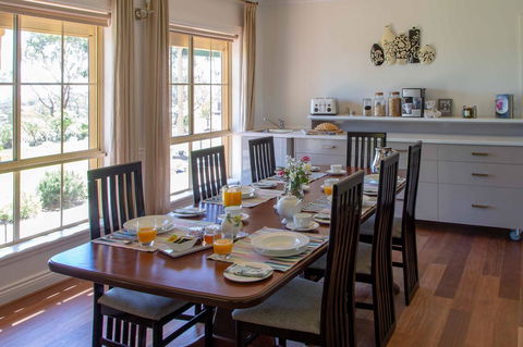 Angaston House - Accommodation Asia 11
