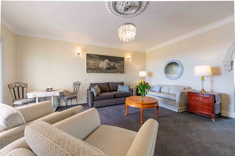 Angaston House - Accommodation Asia 25