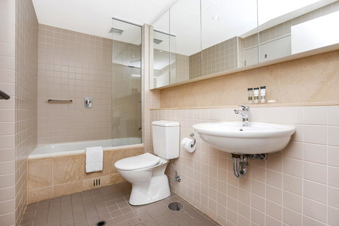 Pier Luxury Apartments - Accommodation Asia 18