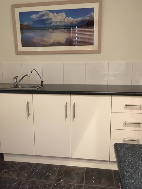 Wine And Roses Bed And Breakfast - Accommodation Asia 40